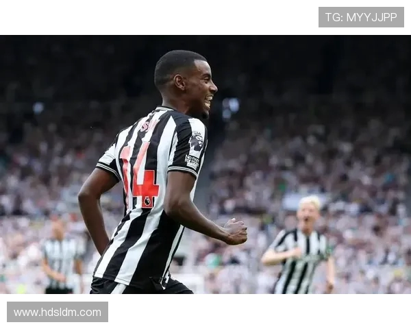 纽卡新赛季号码揭晓：波普 1 号开启新章，伊萨克 14 号续写锋线传奇